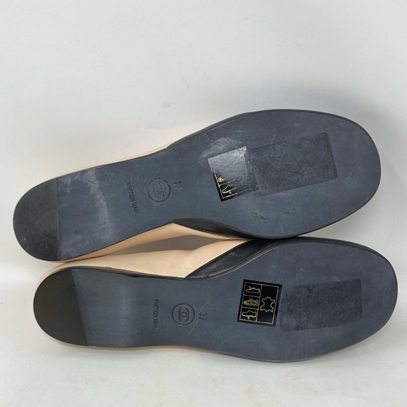 Chanel Ballet Criss Cross Leather Flats - Picture 9 of 11